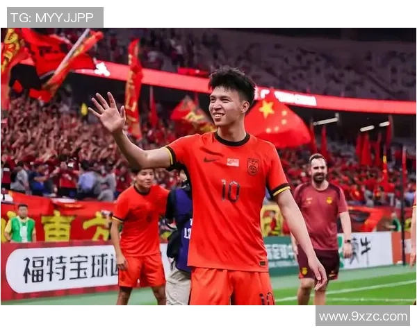 国内足球新篇章崛起各大俱乐部争相发力提升整体水平与国际竞争力